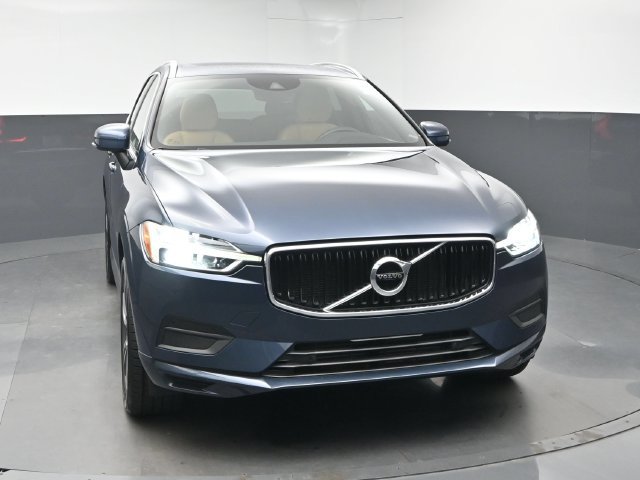 Used 2020 Volvo XC60 T6 Momentum w/ Protection Package Premier AWD/4WD image 2