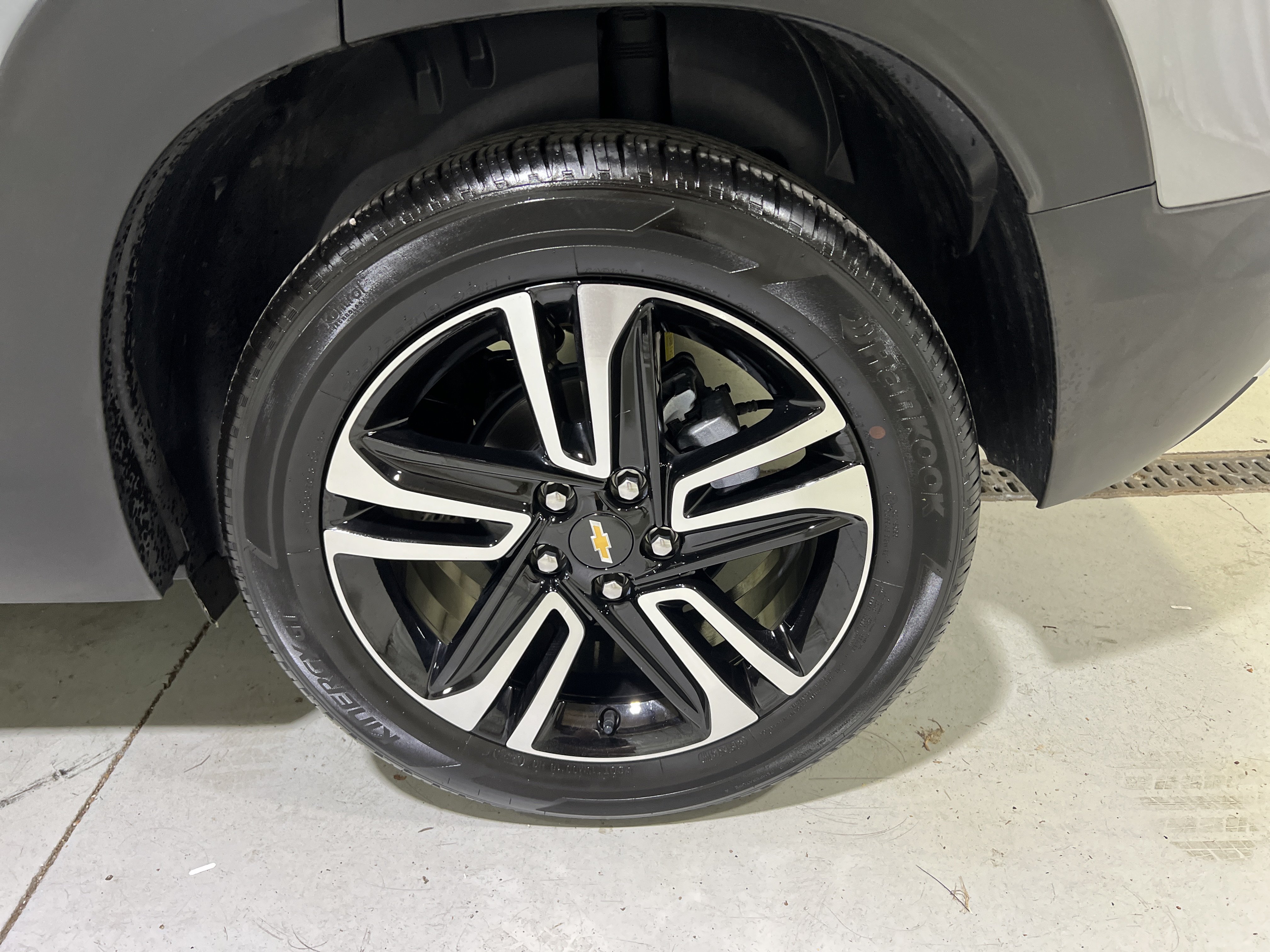 Certified 2025 Chevrolet TrailBlazer LT w/ Convenience Package FWD image 13