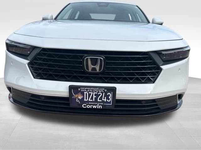 Used 2023 Honda Accord Touring image 11