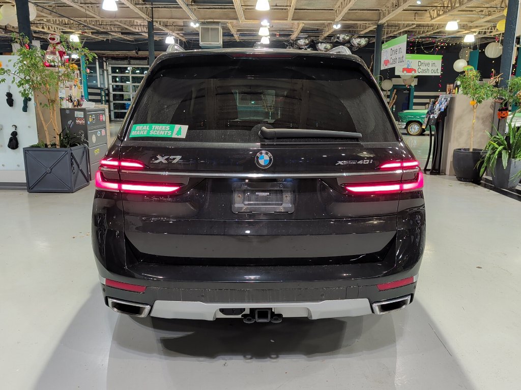 Used 2023 BMW X7 xDrive40i w/ Executive Package AWD/4WD image 10