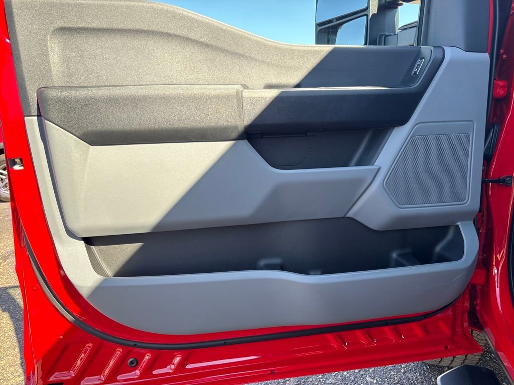 New 2026 Ford F250 XL AWD/4WD image 10