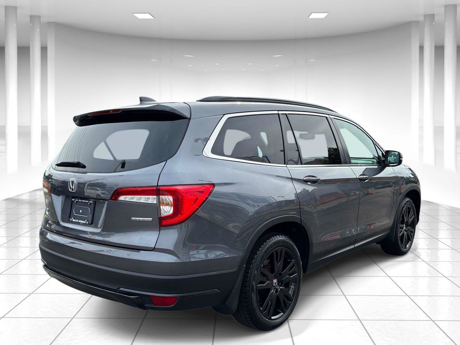 Used 2022 Honda Pilot Special Edition image 8
