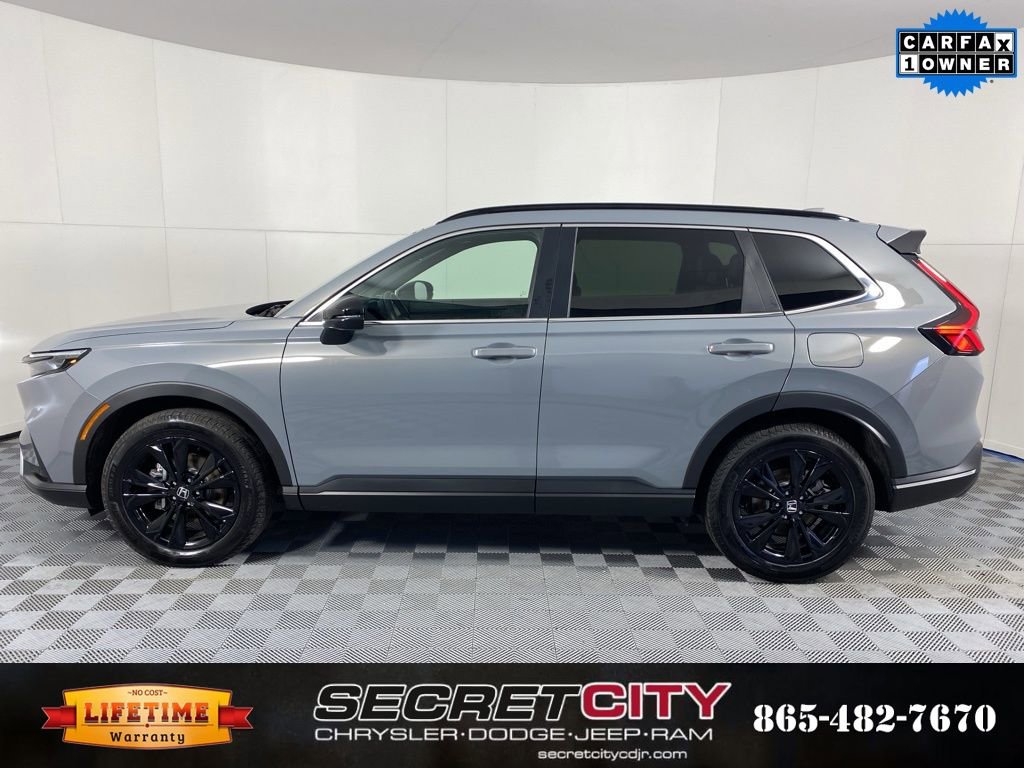 Used 2025 Honda CR-V Sport Touring image 4