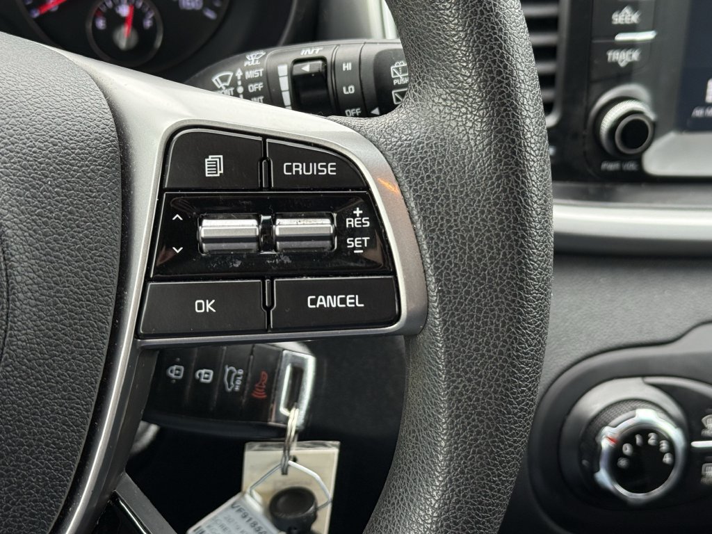 Used 2019 Kia Sorento FWD image 12