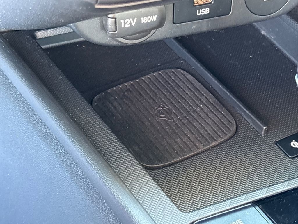 Certified 2025 Hyundai Elantra Sport image 33