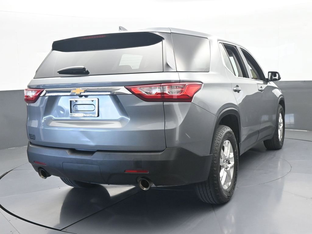 Used 2020 Chevrolet Traverse LS image 5