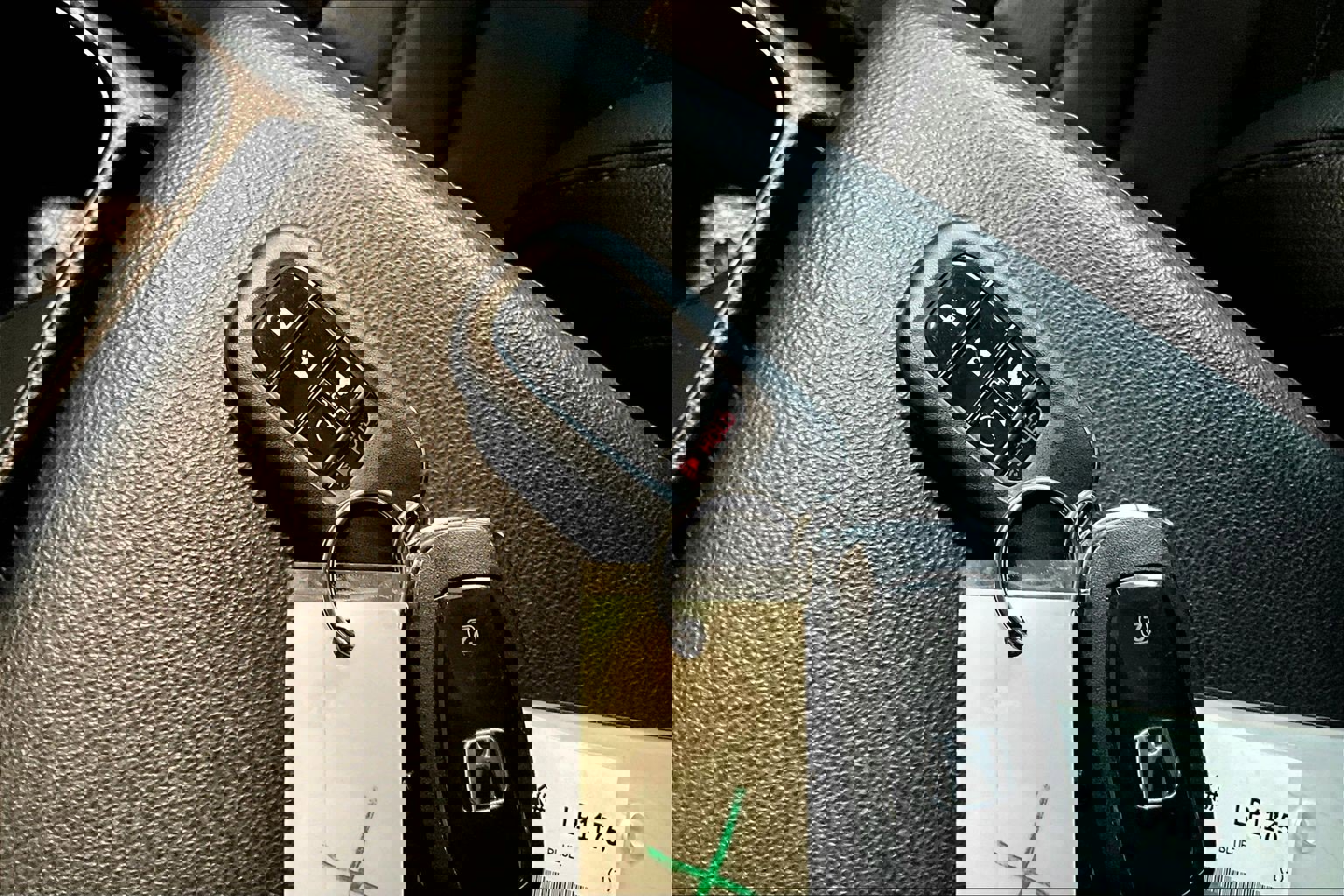 Used 2025 Honda CR-V EX-L image 10