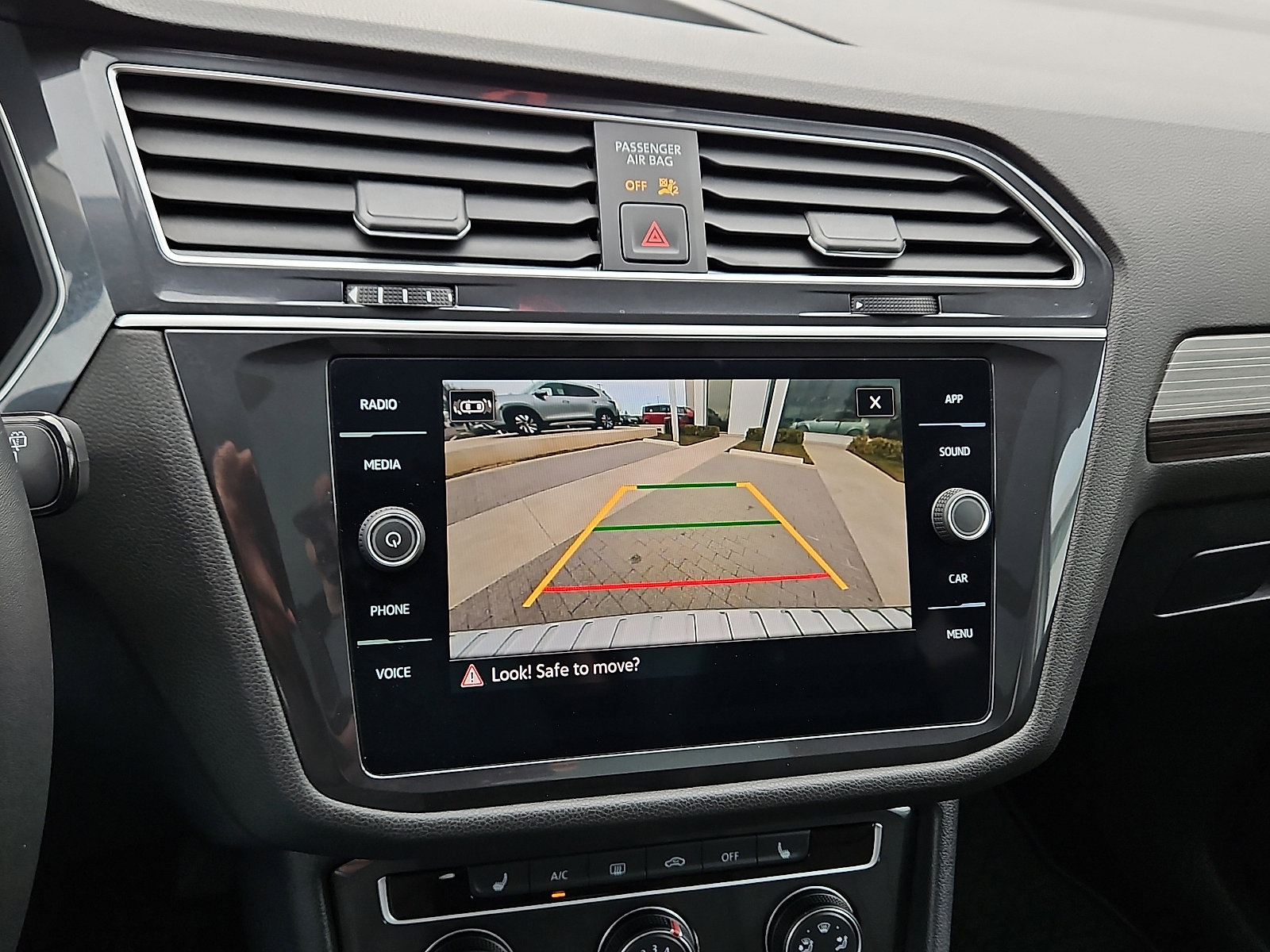 Certified 2024 Volkswagen Tiguan Wolfsburg Edition w/ Panoramic Sunroof Package image 16