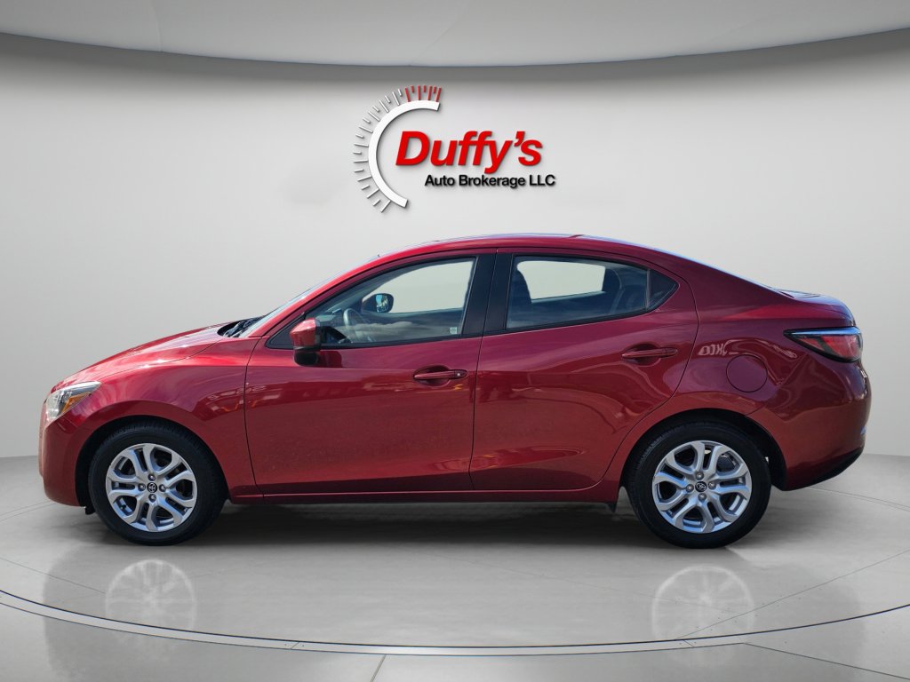 Used 2017 Toyota Yaris iA FWD image 13