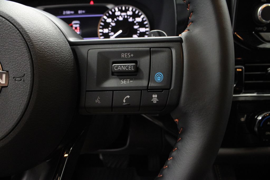 Used 2025 Nissan Pathfinder Rock Creek AWD/4WD image 29