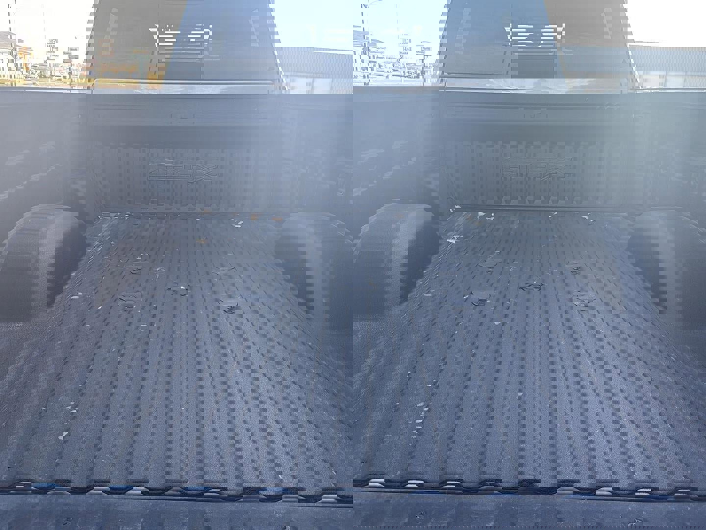 Used 2024 GMC Sierra 2500 AT4X image 4