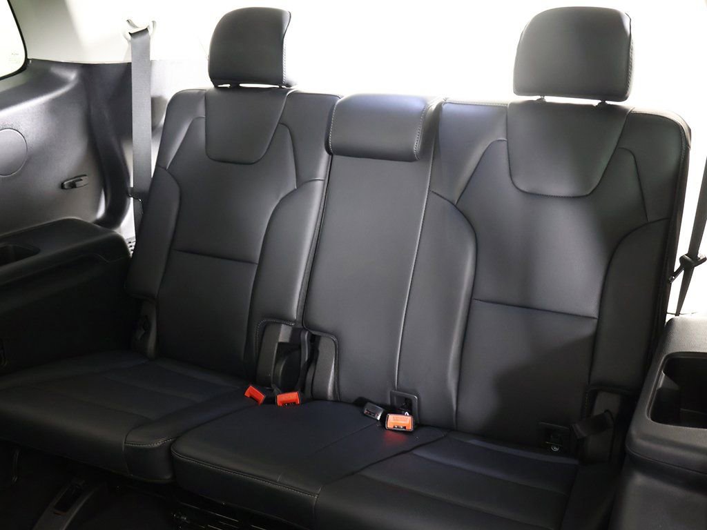 Used 2025 Kia Telluride S image 37