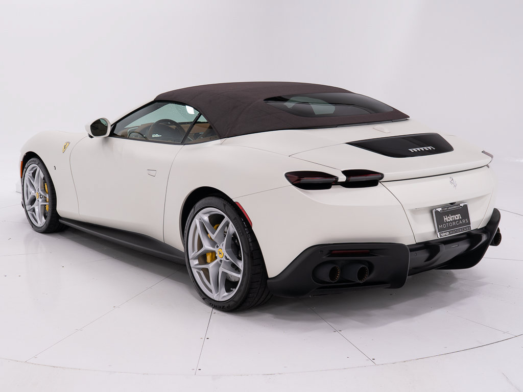 Used 2025 Ferrari Roma Spider RWD image 12