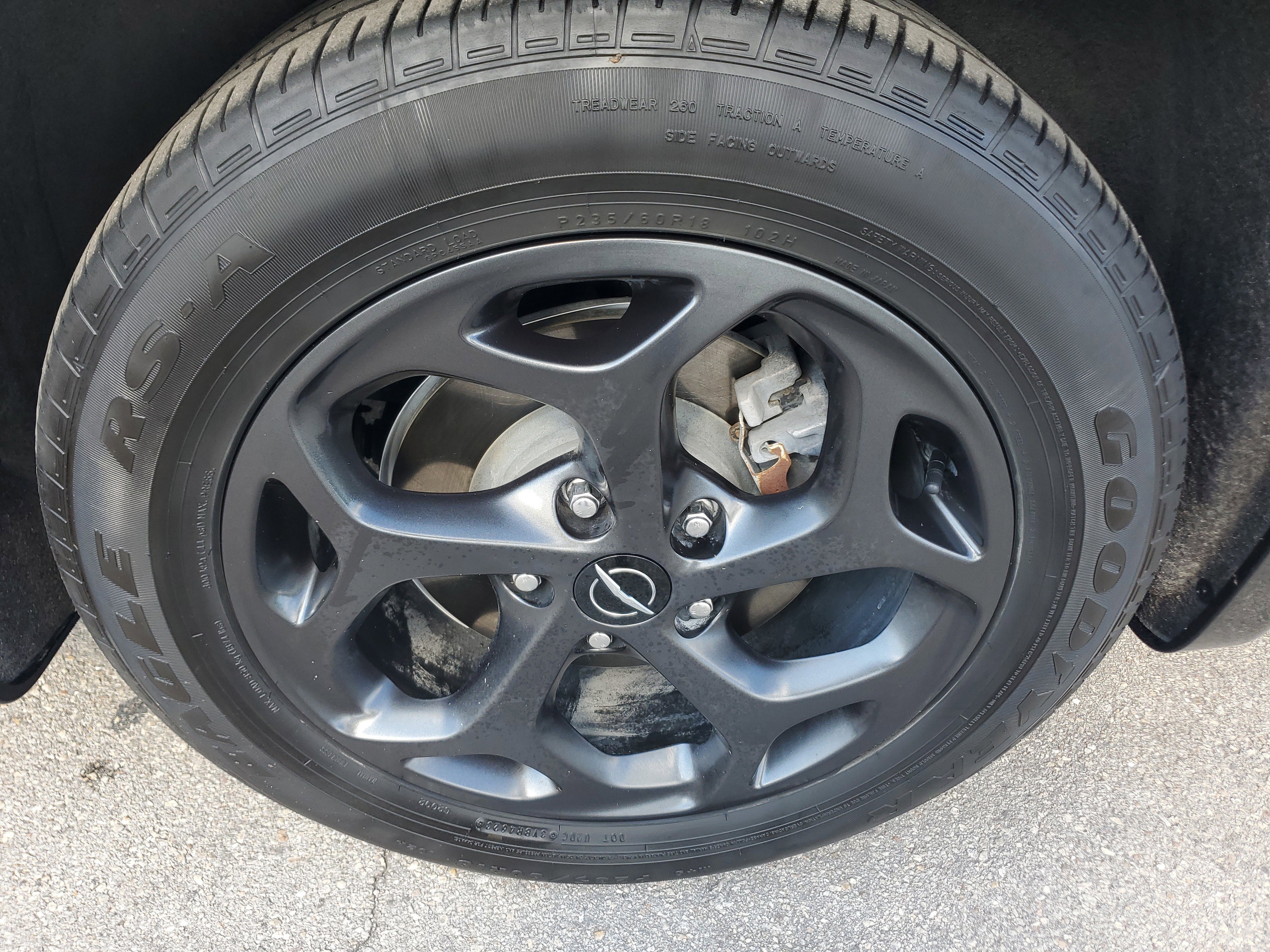 Used 2021 Chrysler Pacifica Limited w/ Uconnect Theater Family Group image 28