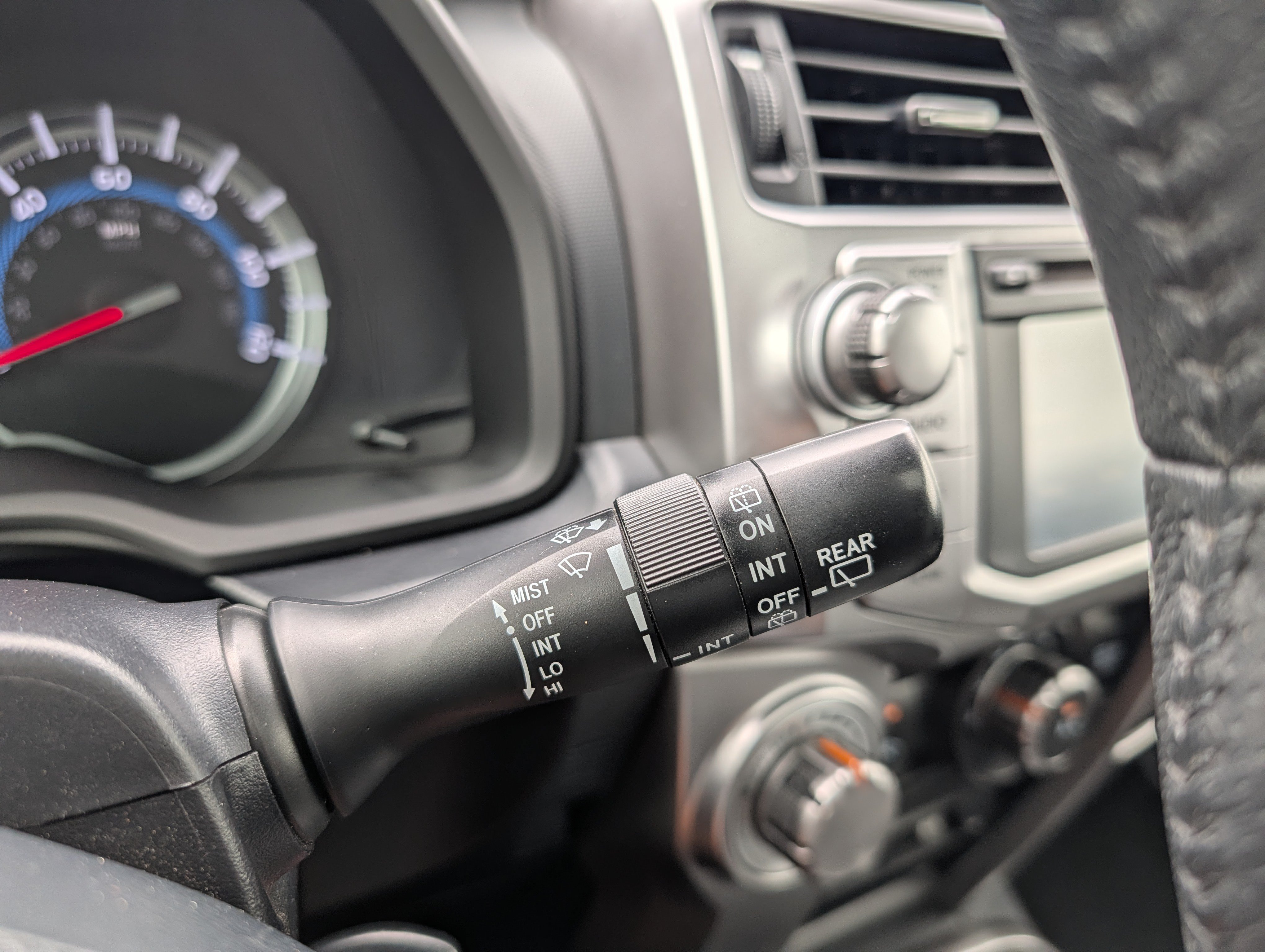 Certified 2019 Toyota 4Runner SR5 Premium AWD/4WD image 32