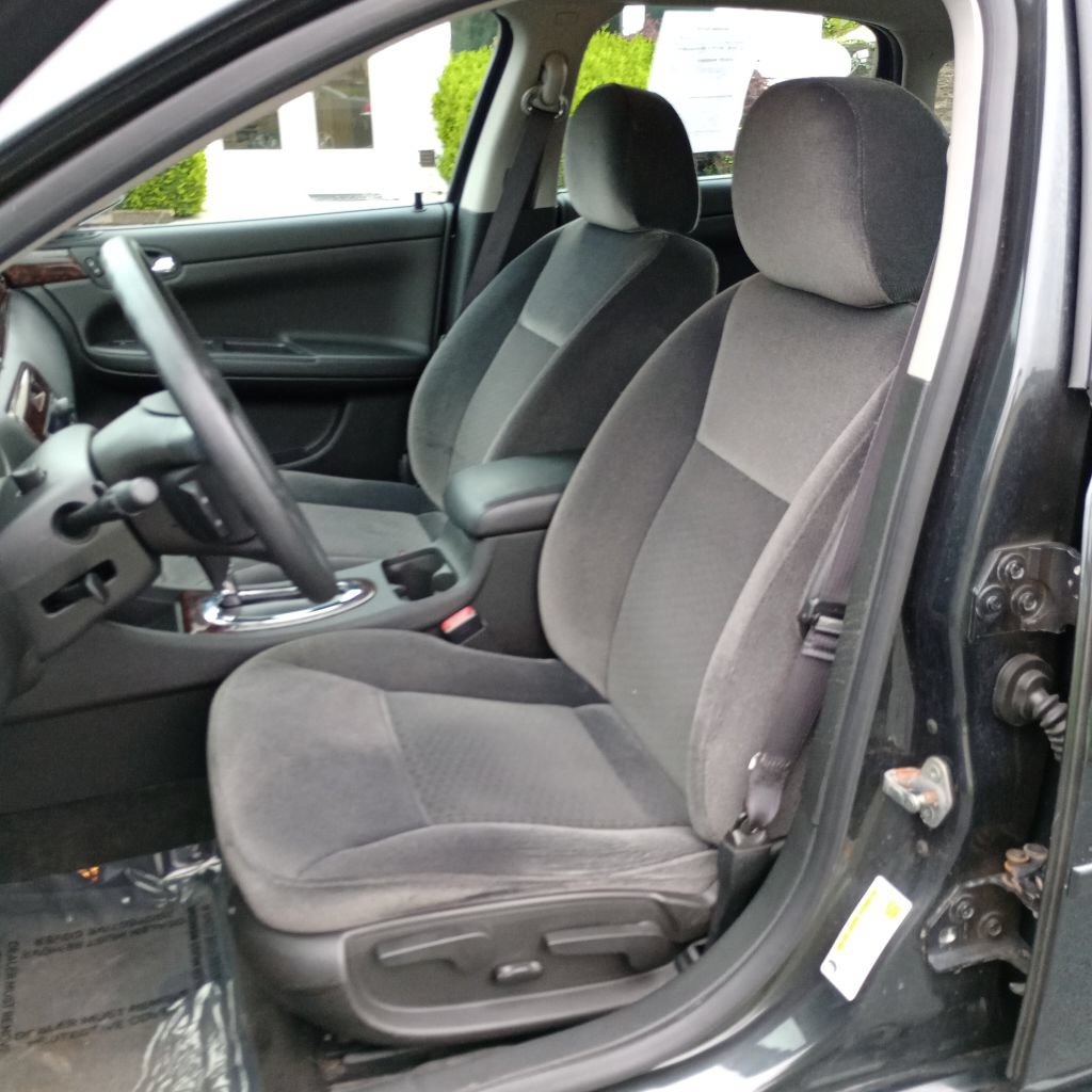 Used 2012 Chevrolet Impala LS FWD image 14
