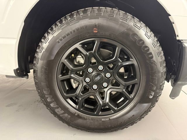 Used 2022 Ford F150 XL w/ Trailer Tow Package image 11