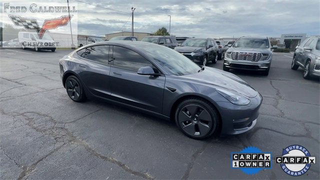 Used 2022 Tesla Model 3 Long Range image 2