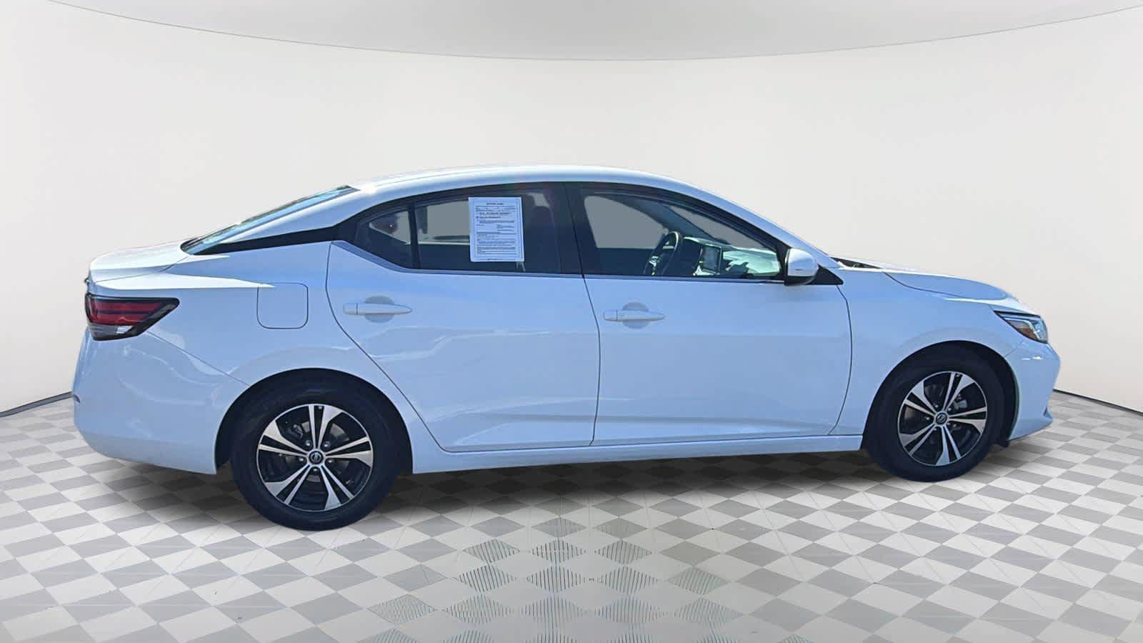 Used 2022 Nissan Sentra SV FWD image 4