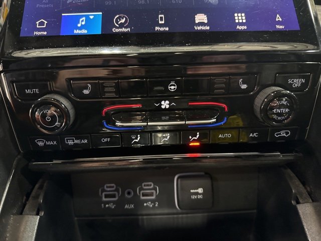 Used 2024 Jeep Grand Cherokee L Limited image 5