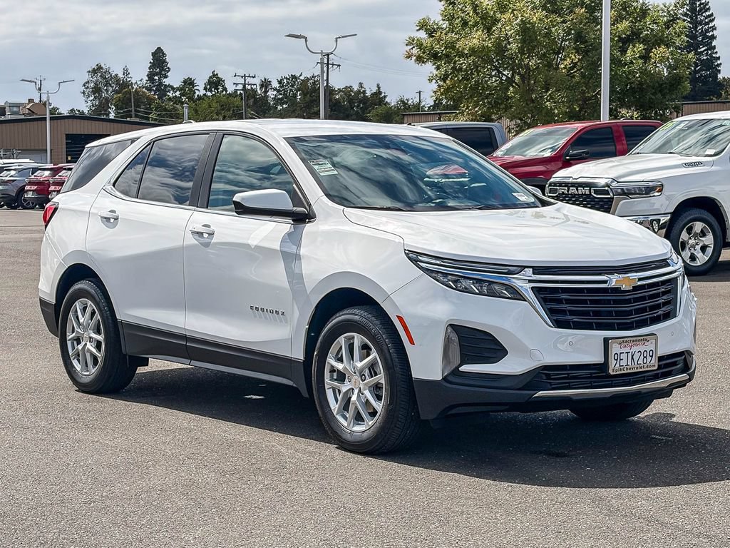 Used 2022 Chevrolet Equinox LT AWD/4WD image 4