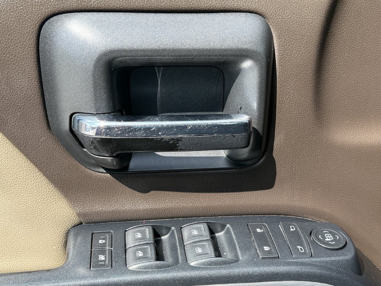 Used 2019 Chevrolet Silverado 2500 LT w/ Texas Edition AWD/4WD image 21