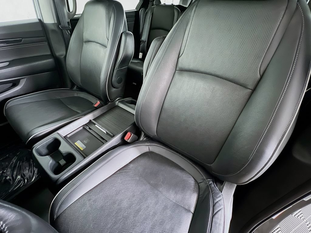 Used 2023 Honda Odyssey Elite image 21