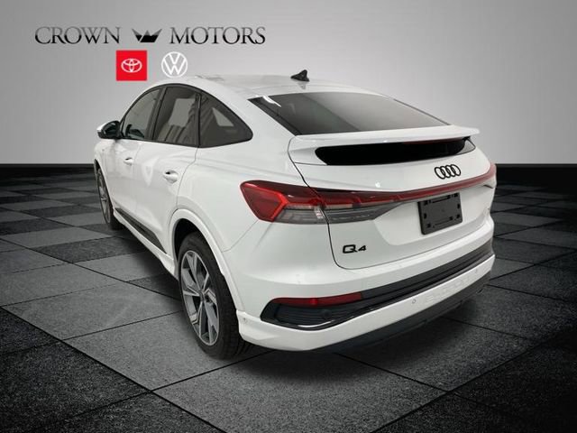 Used 2023 Audi Q4 e-tron Premium Plus w/ Premium Plus AWD/4WD image 4