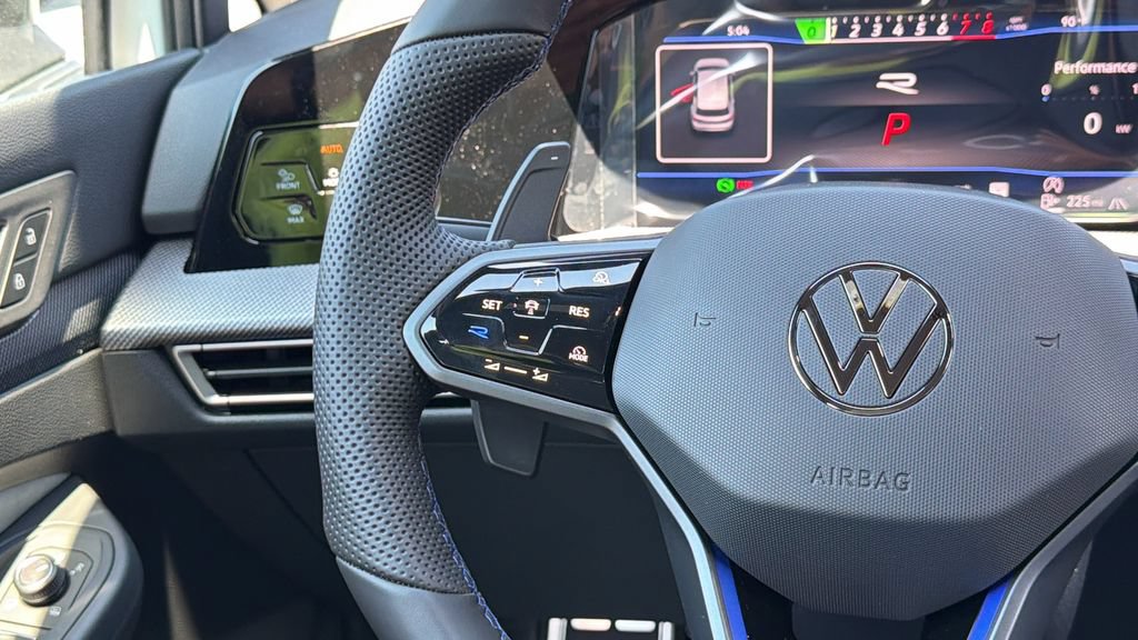 New 2026 Volkswagen Golf w/ Euro Style Package AWD/4WD image 18
