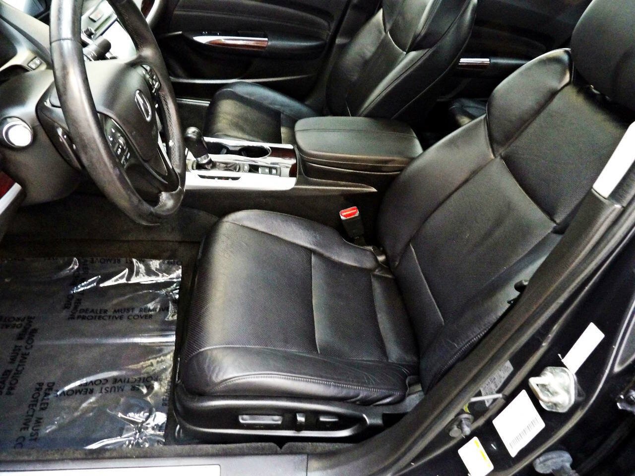 Used 2015 Acura TLX w/ Technology Package FWD image 18