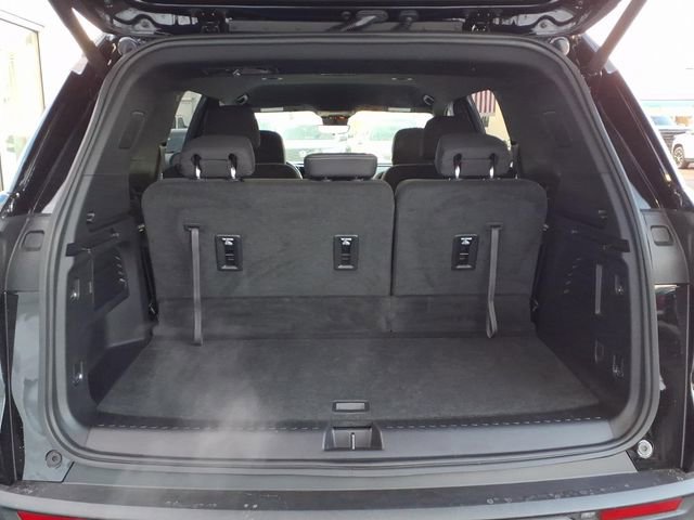 Used 2026 Chevrolet Traverse LT w/ Driver Confidence Package AWD/4WD image 19