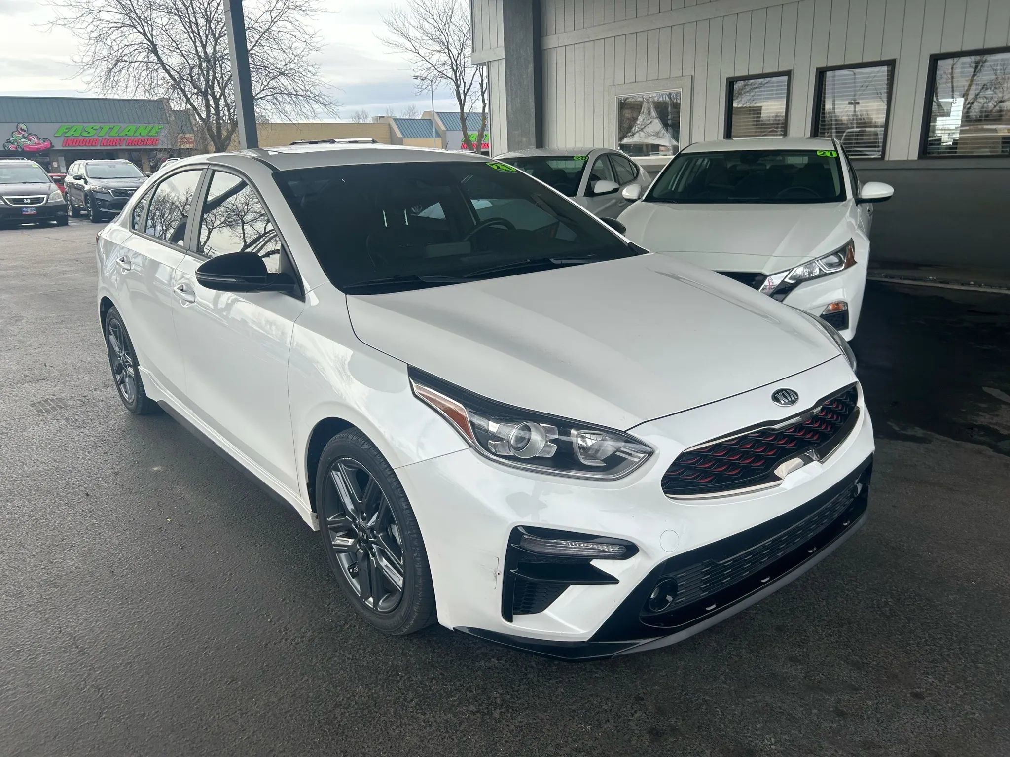 Used 2021 Kia Forte GT-Line w/ GT-Line Premium Package image 2