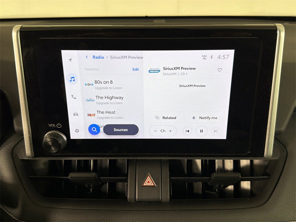 Used 2024 Toyota RAV4 XLE image 28