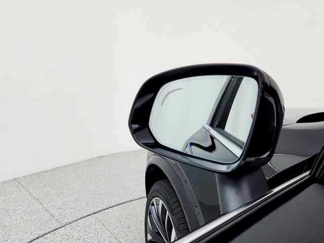 New 2026 Volvo XC90 B6 Plus w/ Protection Package Premier image 23