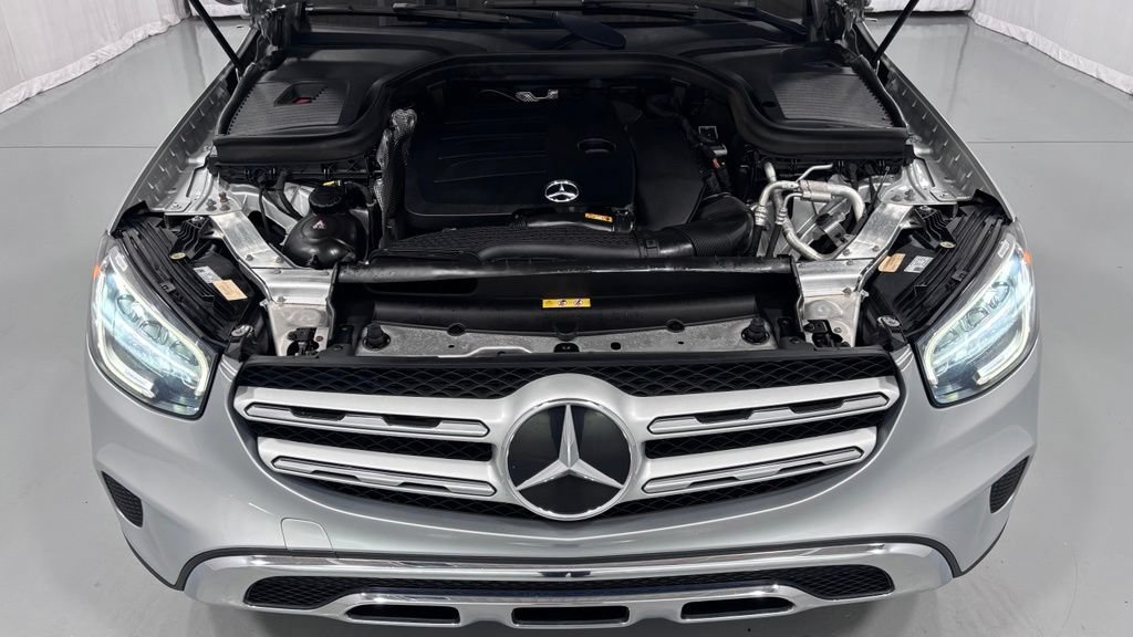 Used 2020 Mercedes-Benz GLC 300 4MATIC image 29