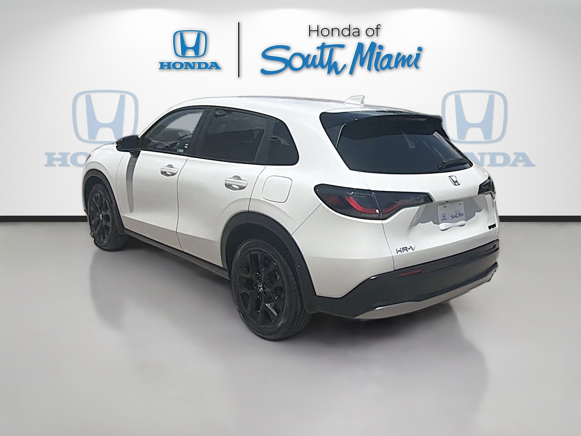 Certified 2024 Honda HR-V Sport image 5