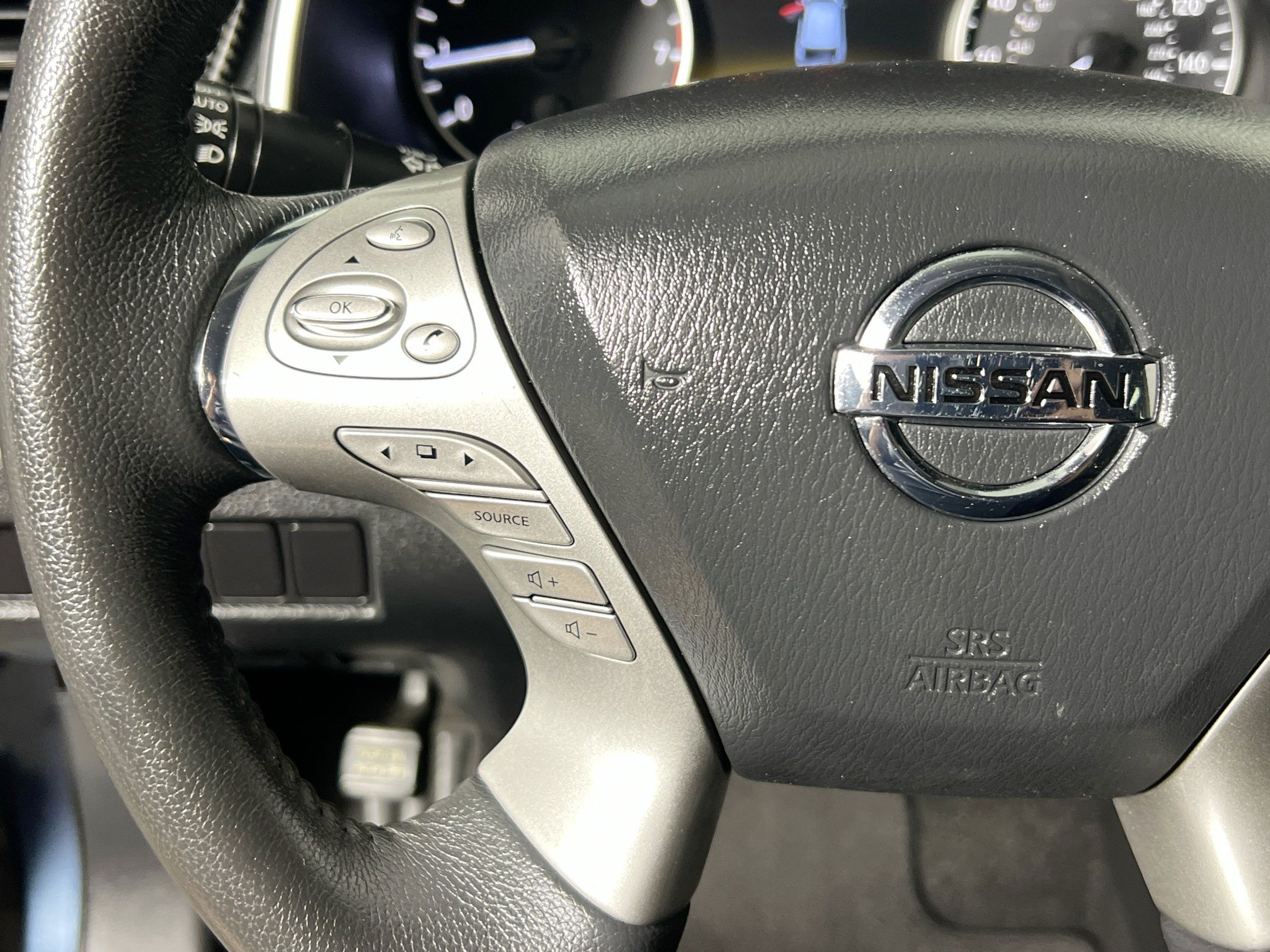 Used 2016 Nissan Murano SL w/ SL Technology Package FWD image 18