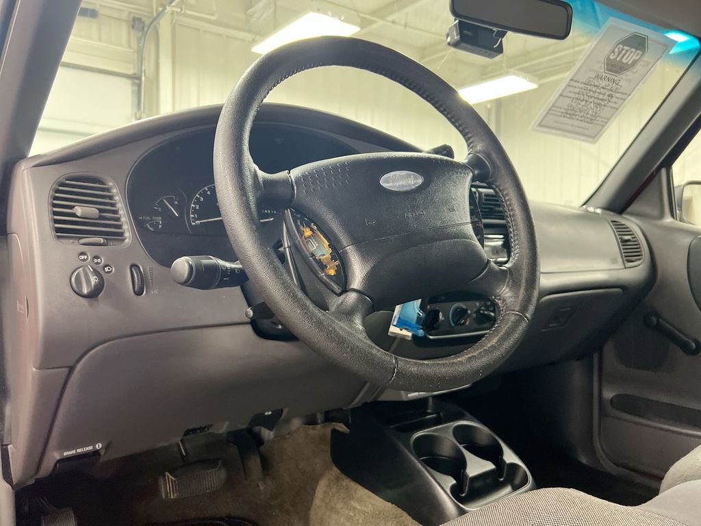 Used 2001 Ford Ranger XL RWD image 10