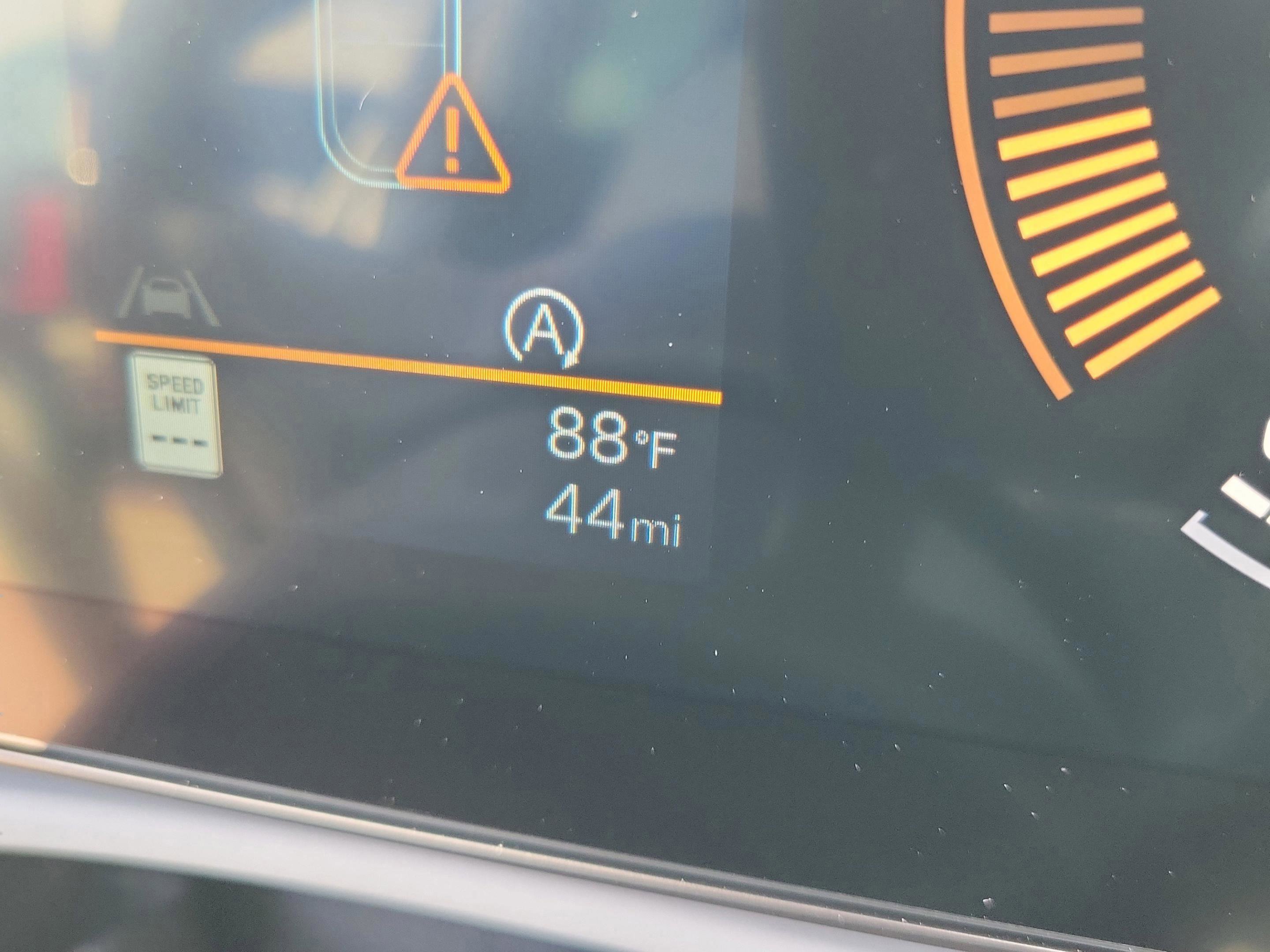 New 2026 Hyundai Tucson SE image 24