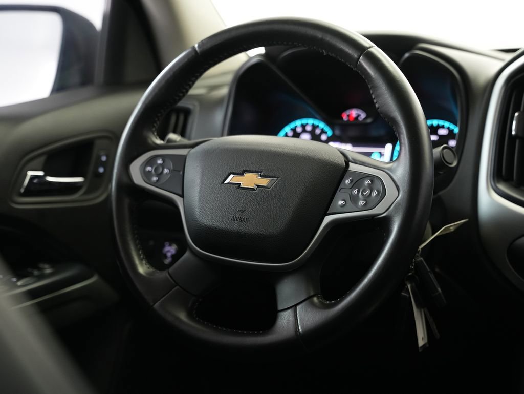 Used 2016 Chevrolet Colorado LT w/ LT Convenience Package RWD image 11