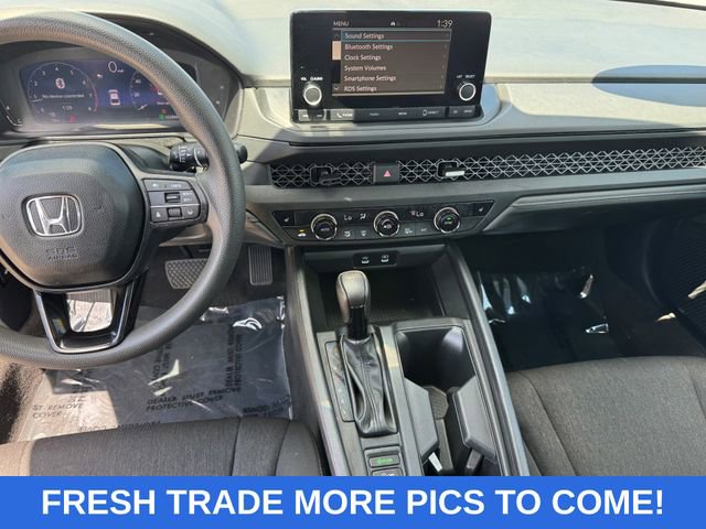 Used 2025 Honda Accord SE image 16
