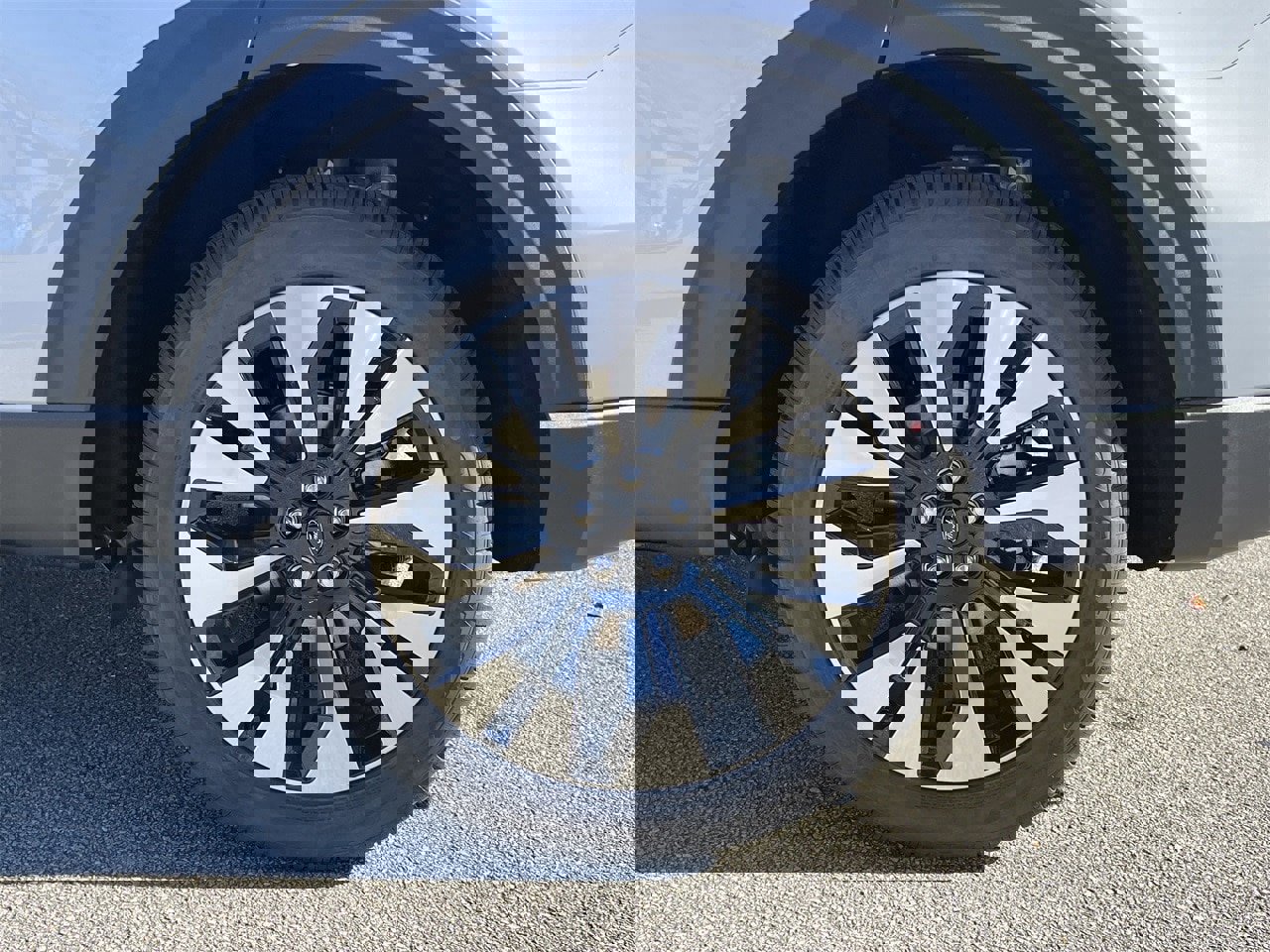 New 2026 Ford Explorer Platinum w/ LUX Leather Package image 31