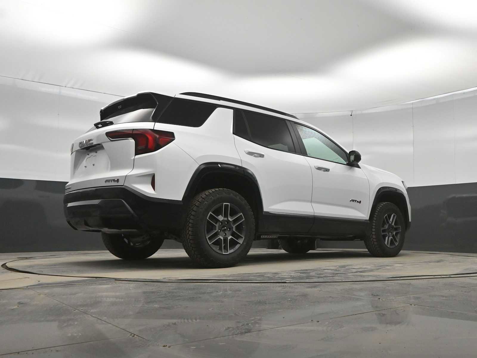New 2026 GMC Terrain AT4 w/ Convenience Package III AWD/4WD image 34