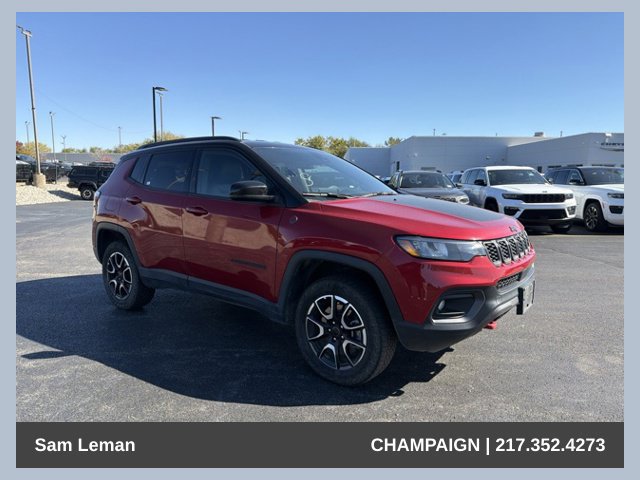 Used 2025 Jeep Compass Trailhawk