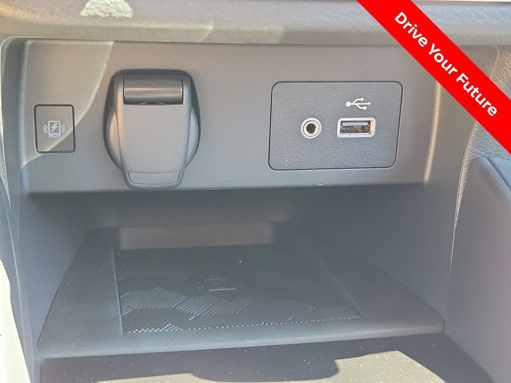 Certified 2025 Nissan Versa SV w/ Trunk Package FWD image 14