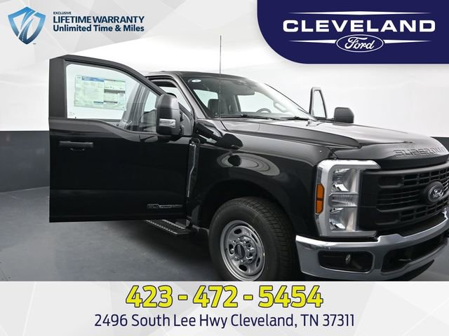 New 2025 Ford F250 XL w/ XL Chrome Package image 42