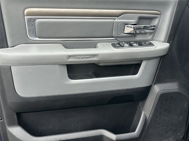 Used 2017 RAM 1500 Big Horn image 24