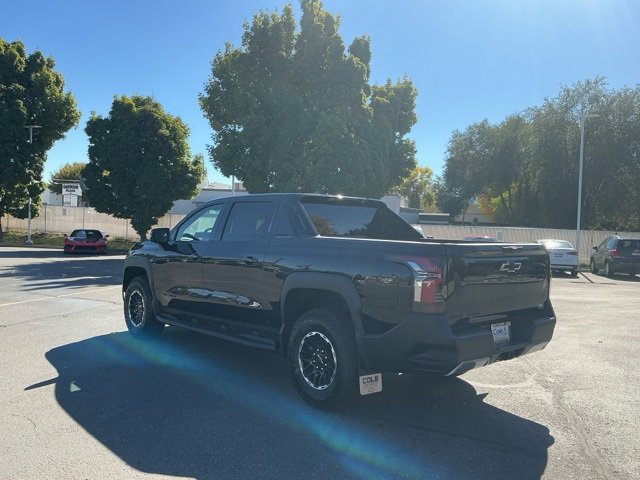 New 2026 Chevrolet Silverado EV Trail Boss image 8