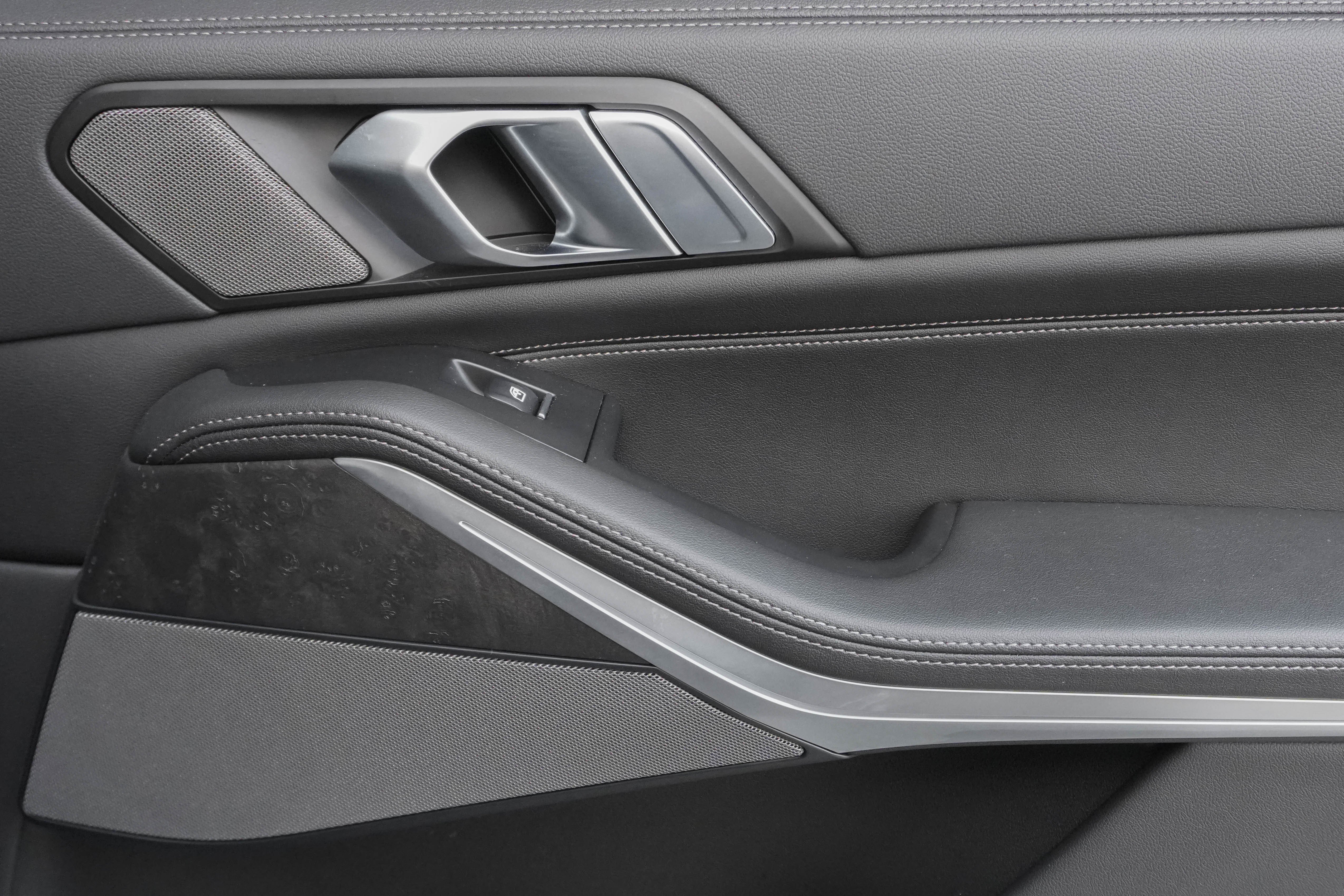 Certified 2023 BMW X5 sDrive40i w/ Premium Package image 36