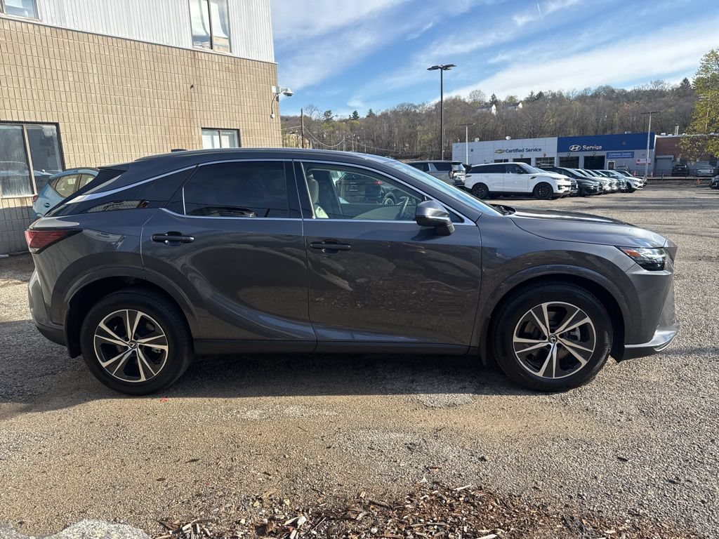 Used 2024 Lexus RX 350 Premium w/ Accessory Package (Z1) AWD/4WD image 8
